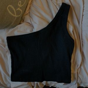 Shein Women’s cropped one shoulder tank top